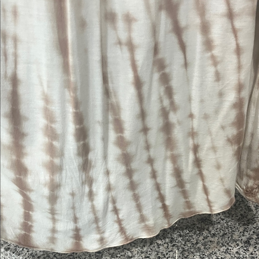 Young Fabulous & Broke Beige Tie-Dye Blouse - Picture 14 of 14